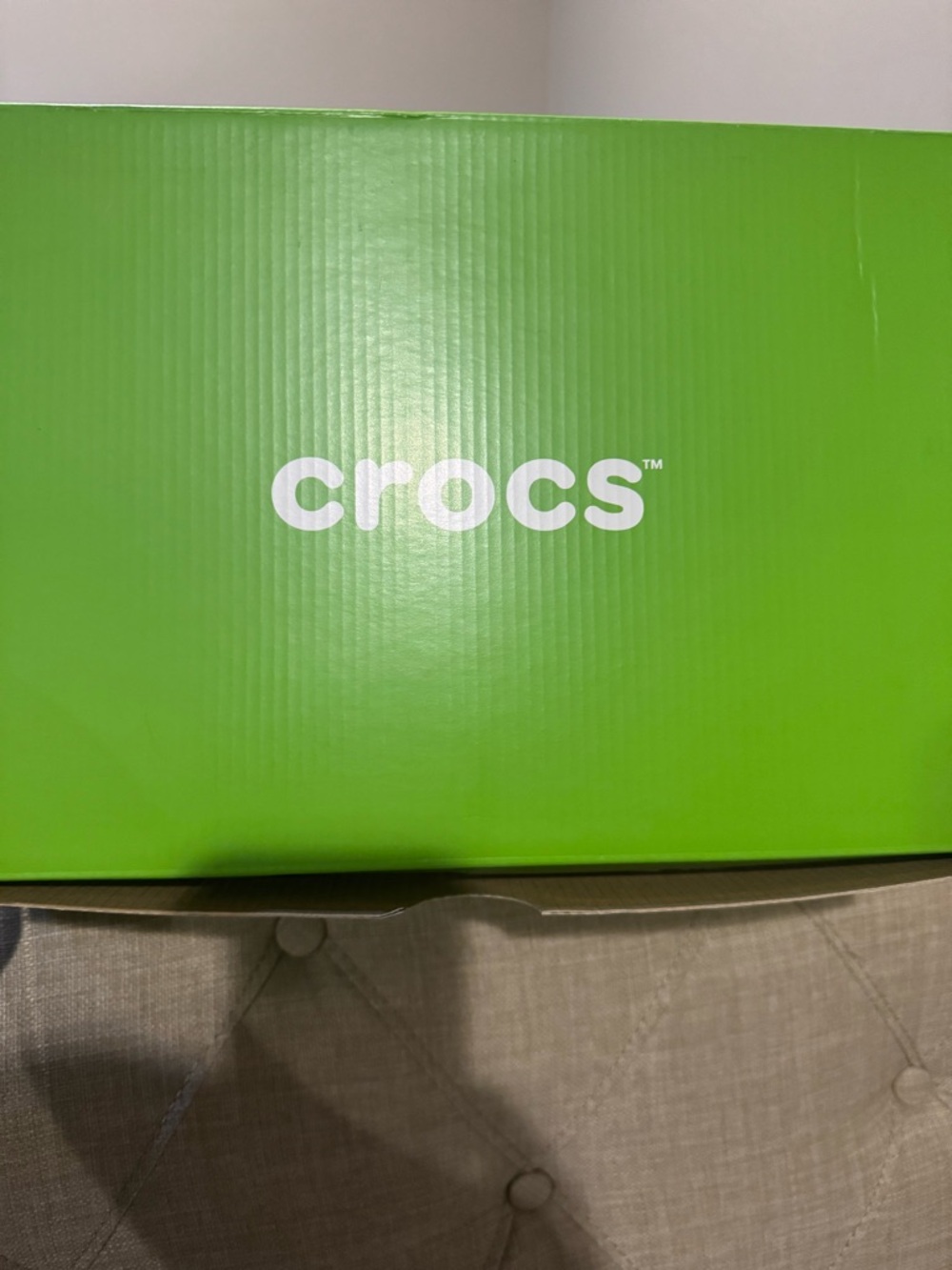 CROCS Echo Wave Clog in Charcoal and Yellow - Picture 2 of 4